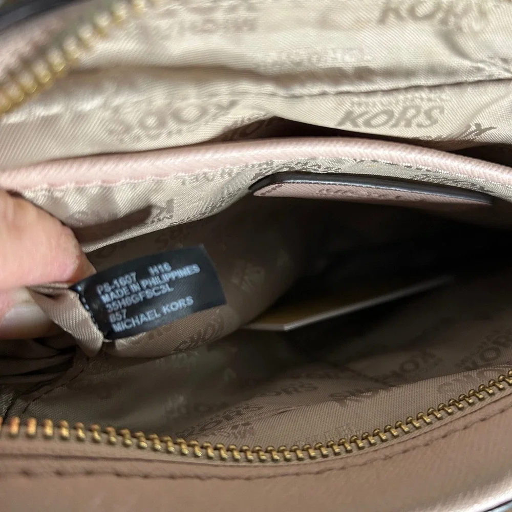 Michael Kors Pink Studded sandrine Crossbody Bag Gold‎ Hardware purse